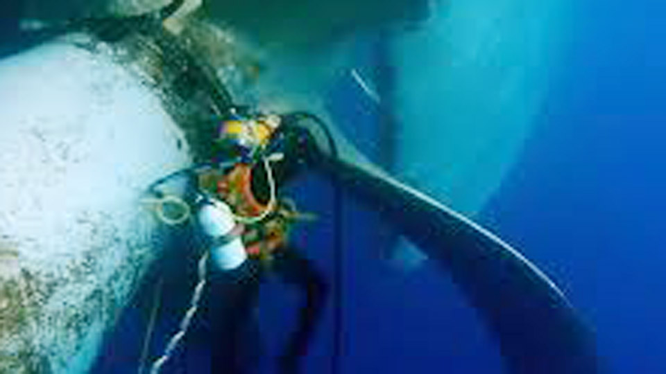 What Is the Average Salary for an Underwater Welder
