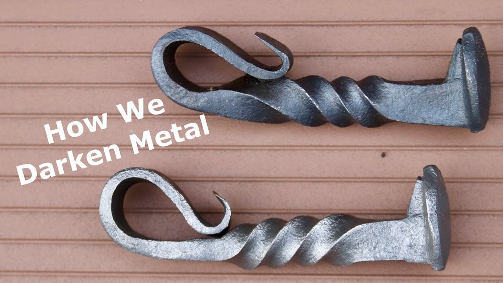 How to Blacken Steel With Linseed Oil
