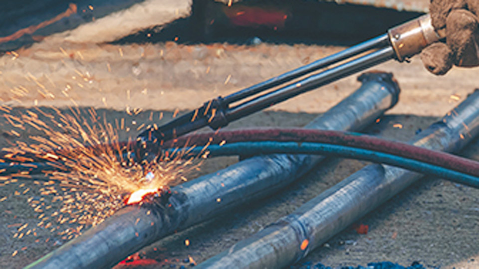 Advantages and Disadvantages of Oxy-Acetylene Gas Welding 1 Advantages and Disadvantages of Oxy-Acetylene Gas Welding