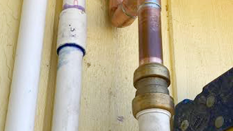 How to Join Copper to PVC Without Leaks 1 How to Join Copper to PVC