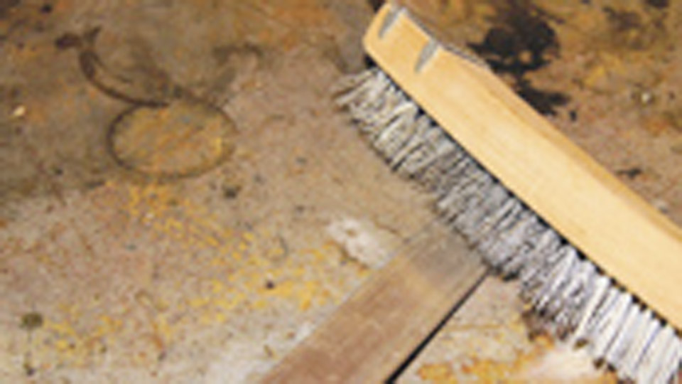 How to Clean Metal Before Welding