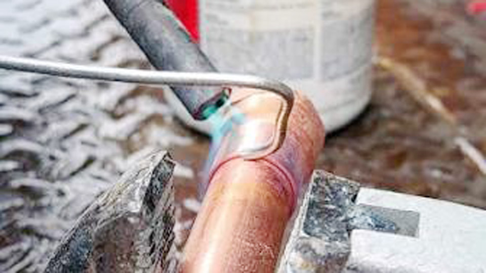 How to Solder Copper Pipe for Beginners: Leak-Free Joints 1 How to Solder Copper Pipe for Beginners