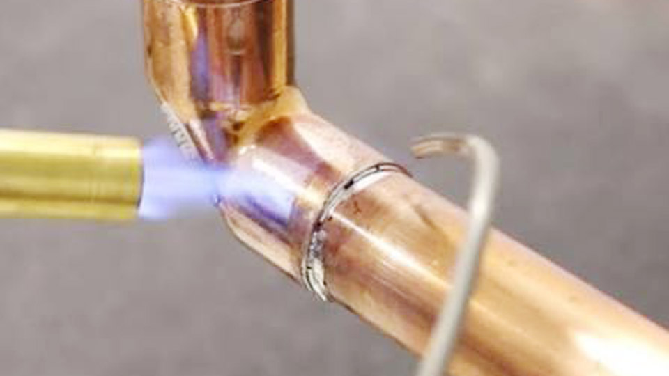 Soldering-Copper-Pipe-Without-Flux.jpg