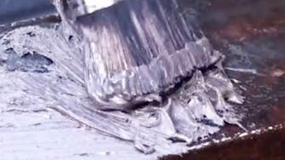 What Is the Best Epoxy for Stainless Steel