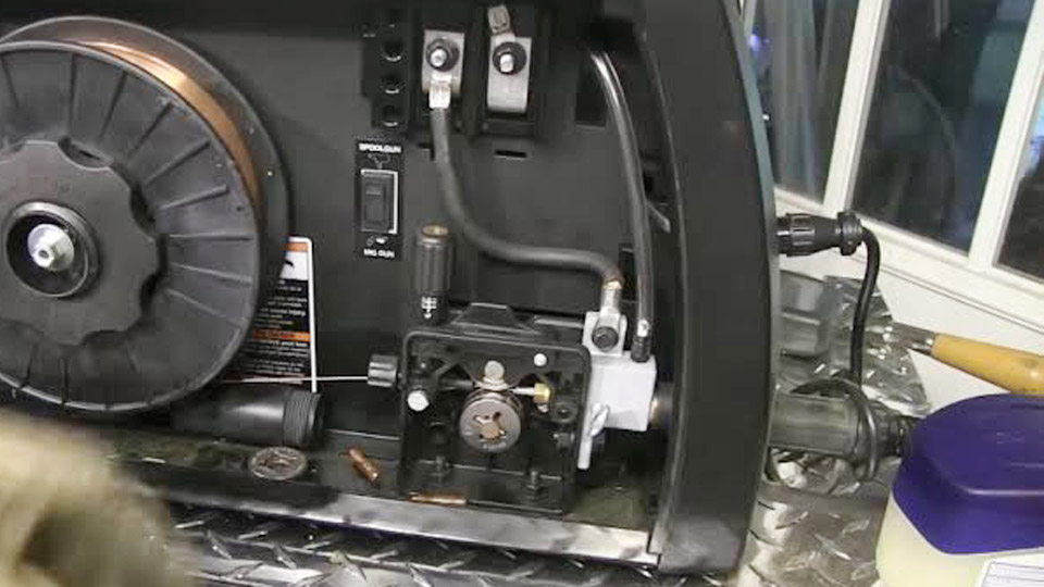 How Amperage, WFS, Voltage, Travel Speed, and Shielding Gas Affect Welding 1 How Amperage, WFS, Voltage, Travel Speed, and Shielding Gas Affect Welding