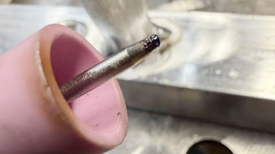 How-to-Grind-Tungsten-for-TIG-Welding-Aluminum.jpg