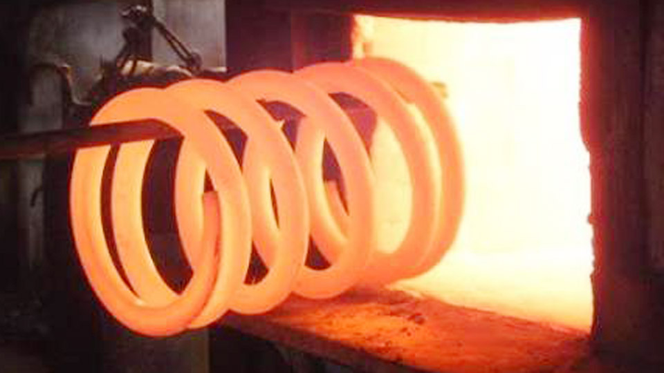 How to Harden and Temper Spring Steel