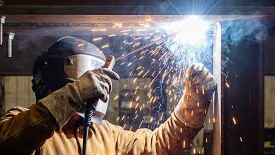 How to Overhead Weld MIG for Stronger, Cleaner Beads
